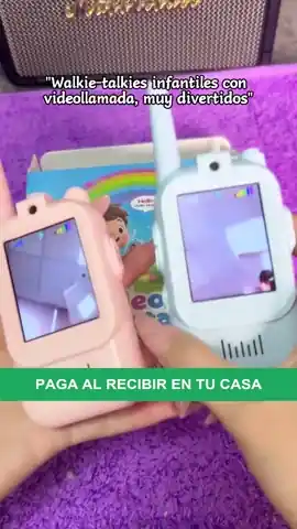 Los dos walkie-talkies con la cámara encendida